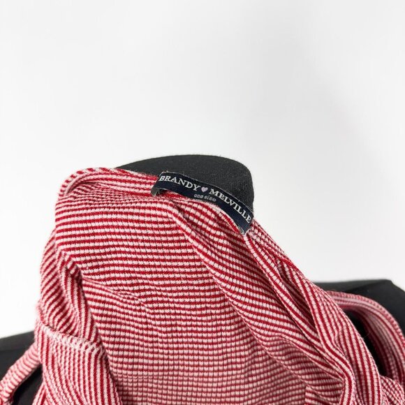 BRANDY MELVILLE LACE RED AND WHITE STRAP TANK TOP - Picture 3 of 5